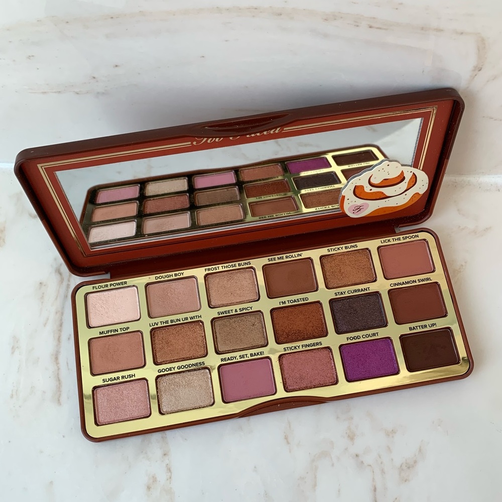 Too Faced Cinnamon Swirl Eyeshadow Palette